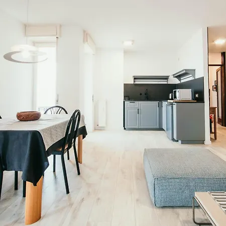 Apartment Three Lakes - Lakeside Srl L&b Massino Visconti